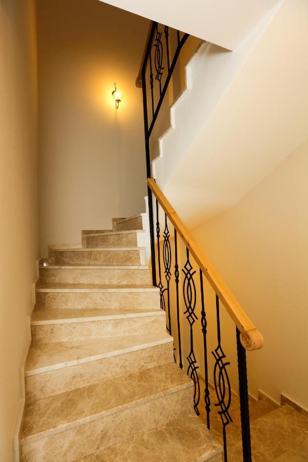 Villa Bianca ดาลยัน ภายนอก รูปภาพ